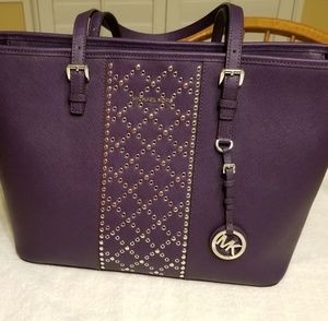 Michael Kors Jet Set Travel TZ tote